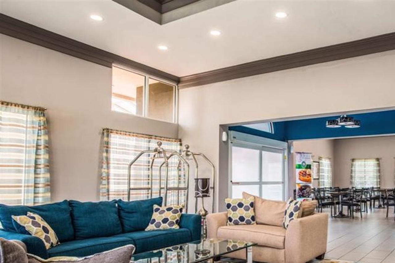 Quality Suites Lake Charles Downtown Dış mekan fotoğraf