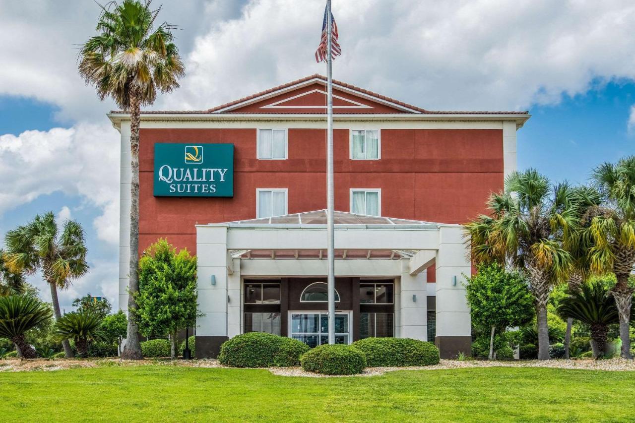 Quality Suites Lake Charles Downtown Dış mekan fotoğraf